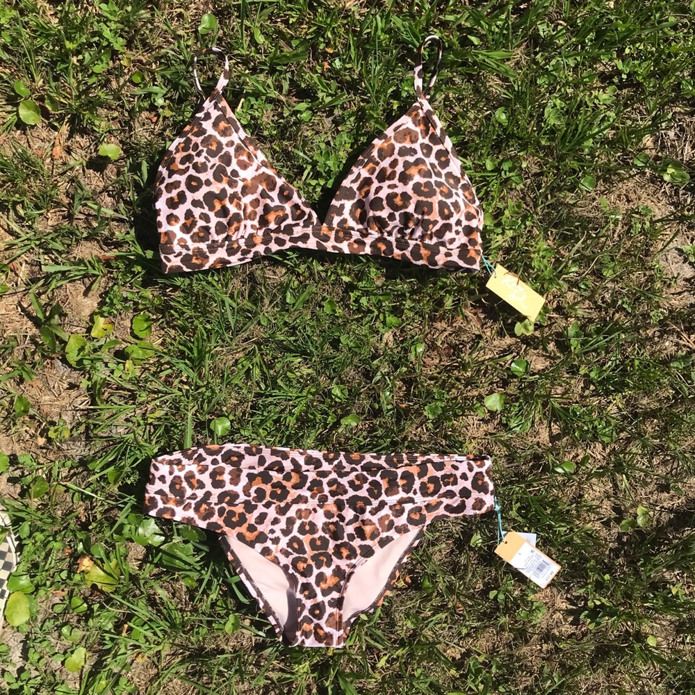 Leopard Print Bikini Set!🐆